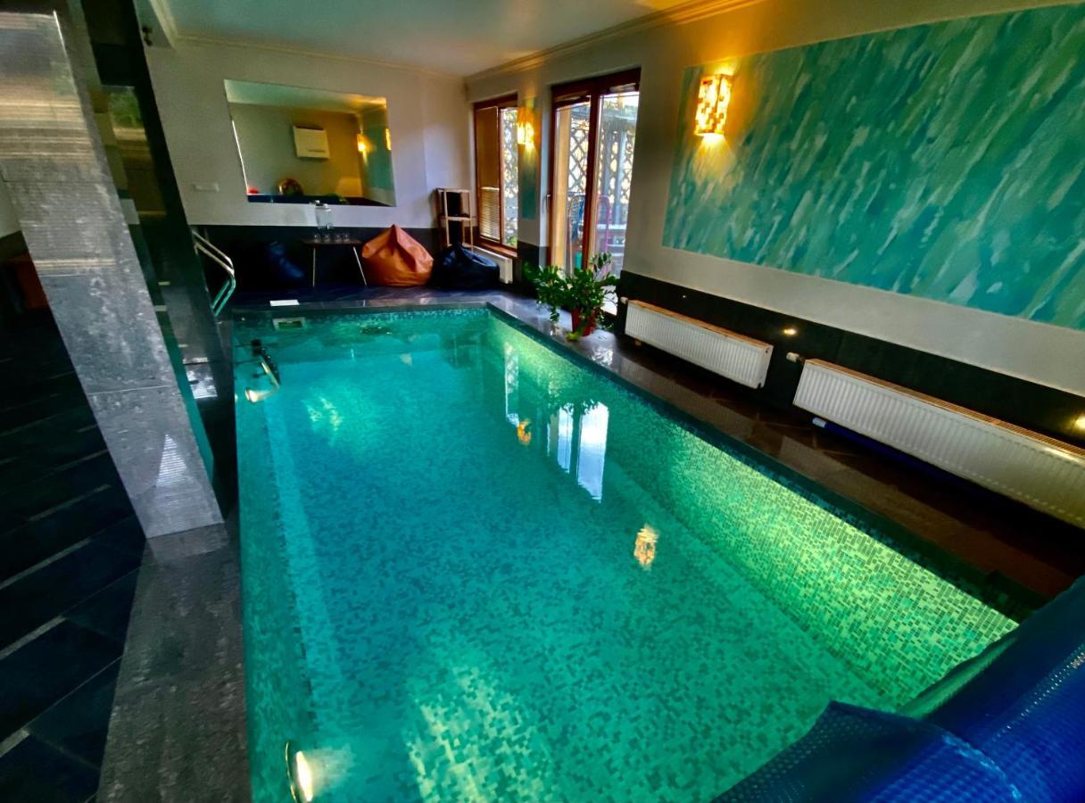 Spacious House With Indoor Pool & Sauna. Ādaži Extérieur photo