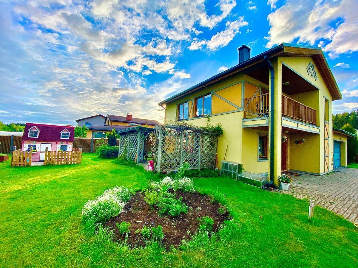Spacious House With Indoor Pool & Sauna. Ādaži Extérieur photo